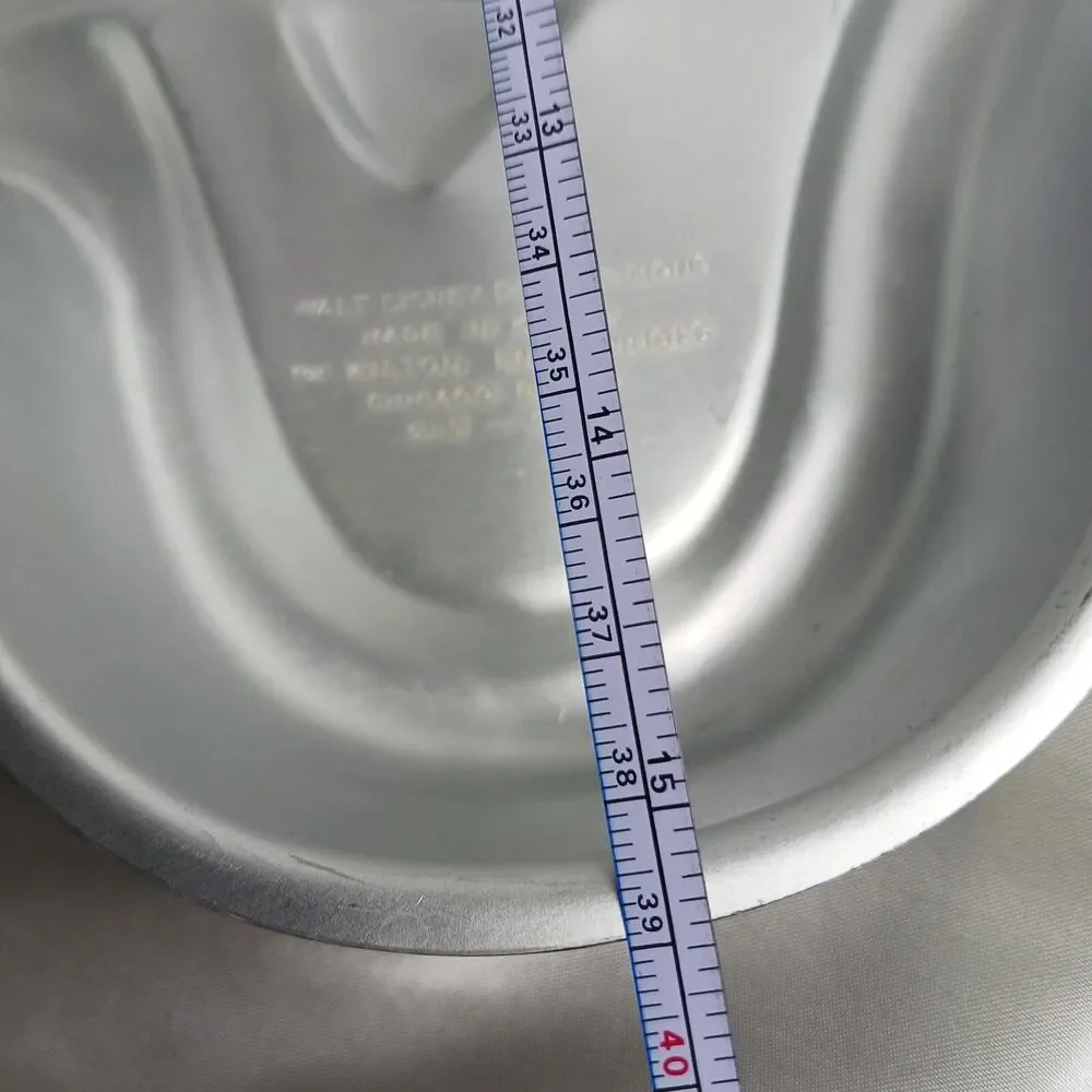 VINTAGE WILTON DONALD DUCK CAKE PAN
